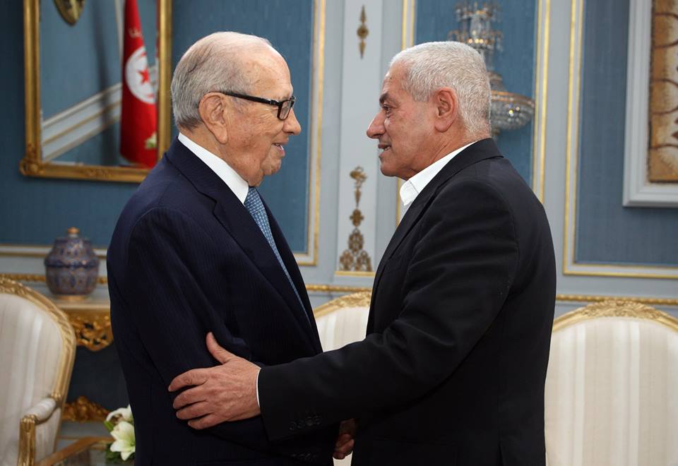 Houcine Abbassi fait-il les bons offices entre Caïd Essebsi et Habib Essid