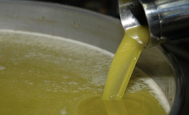 Tunisie: Les exportateurs privés peuvent désormais exporter l’huile d’olive en vrac