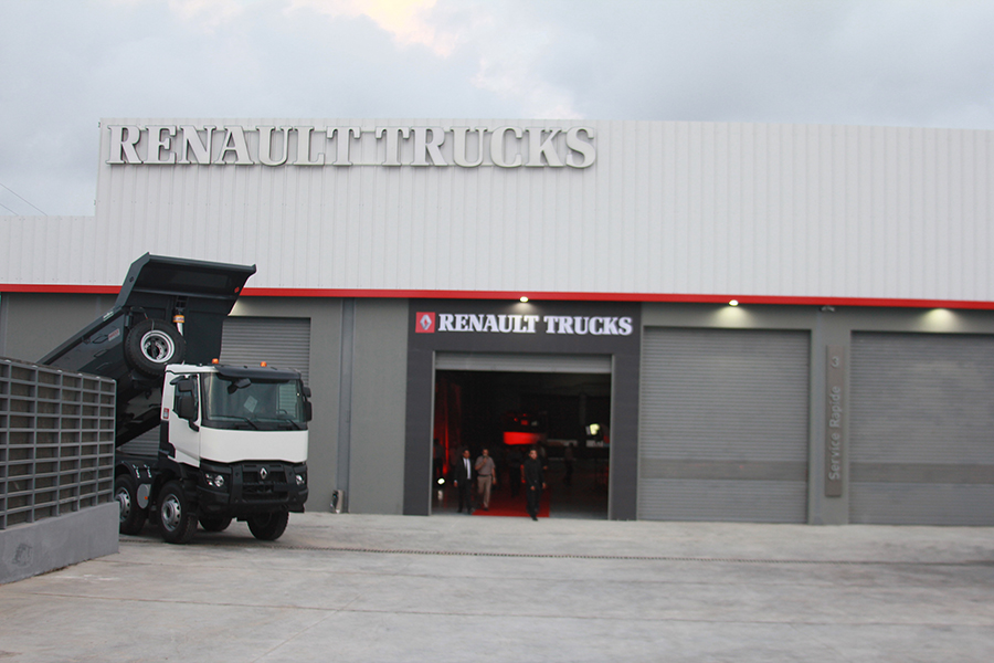 Ouverture d'un showroom et d'un atelier poids-lourds Renault Trucks pour les clients du Sud Tunisien