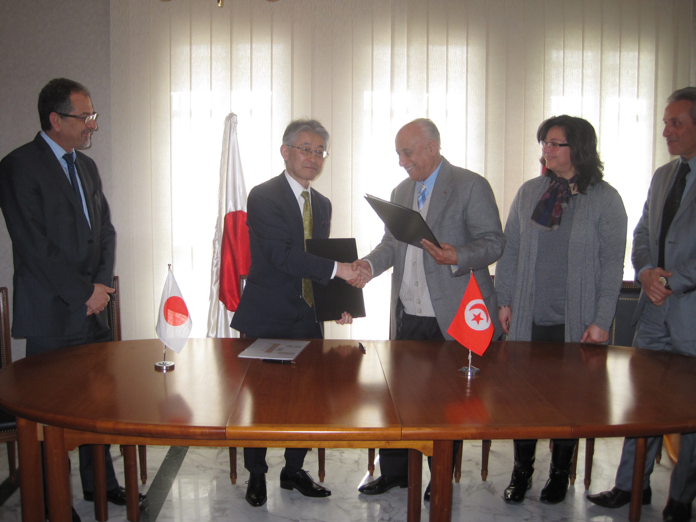 Le Japon finance la construction d'une salle de Basket-ball