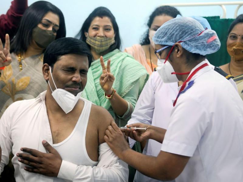 Inde: 10 millions de personnes vaccinées en un jour