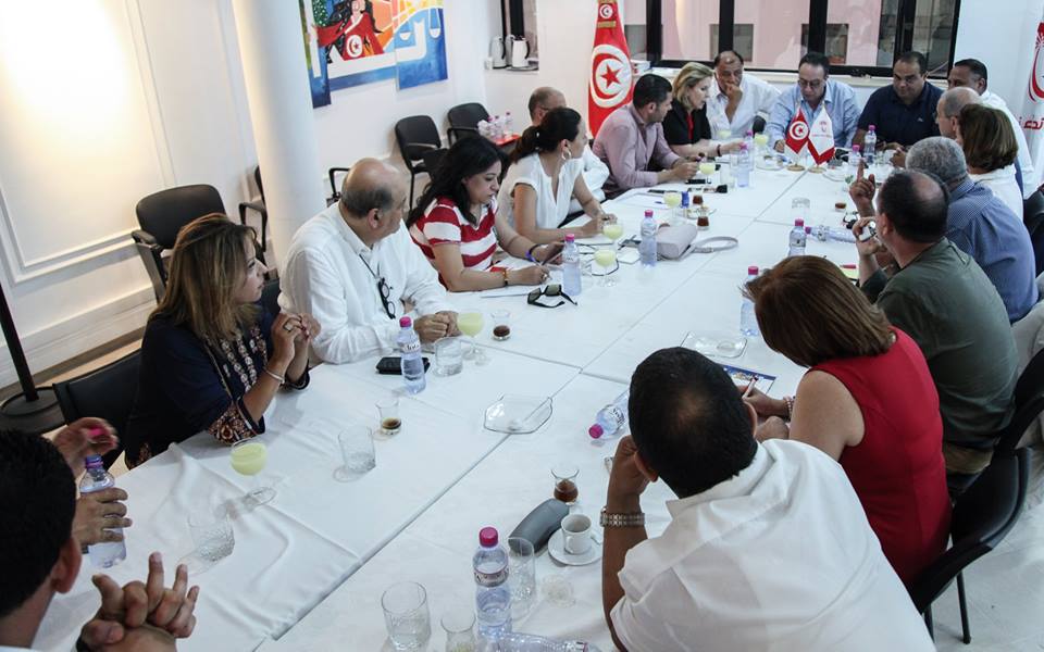 Réunion houleuse de l’instance politique de Nidaa Tounés
