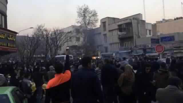 Des manifestations anti-gouvernement en Iran : deux morts au moins