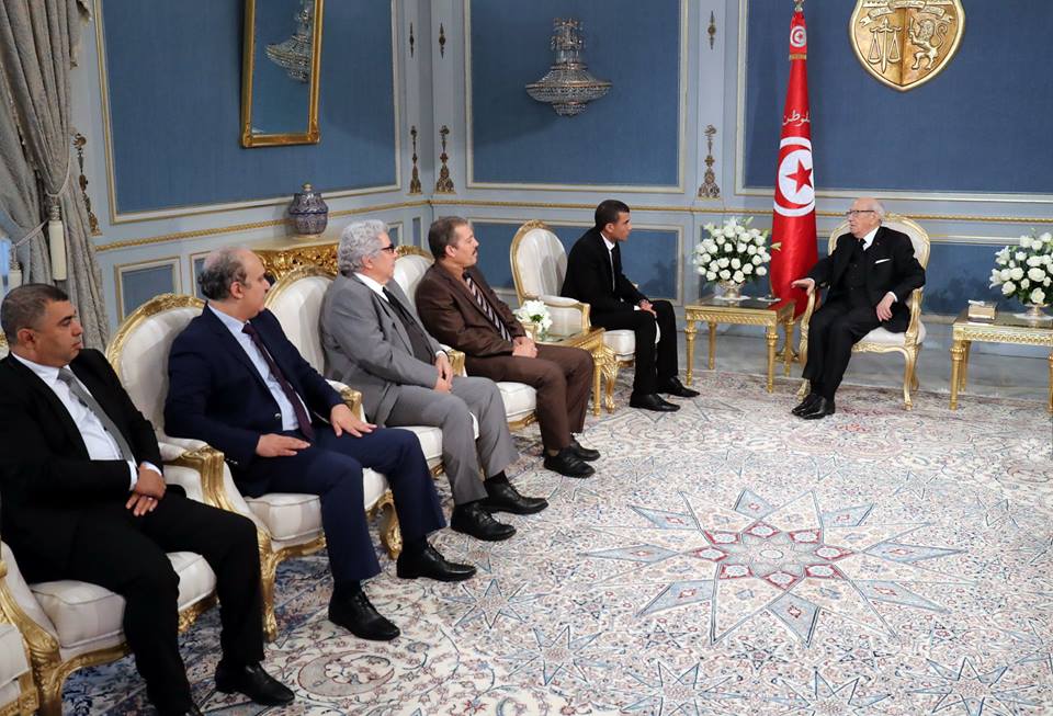 Isie :  la crise couve de nouveau