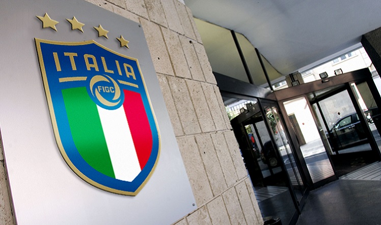 Italie-Coronavirus : le championnat de football Série A est suspendu