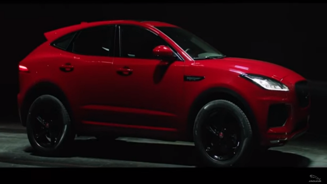 La nouvelle JAGUAR E-PACE fait son entrée dans le livre des records