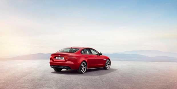La Jaguar XE présentée en première mondiale à Earl’s Court à Londres