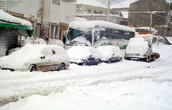 Chutes de neige: La situation s'améliore 