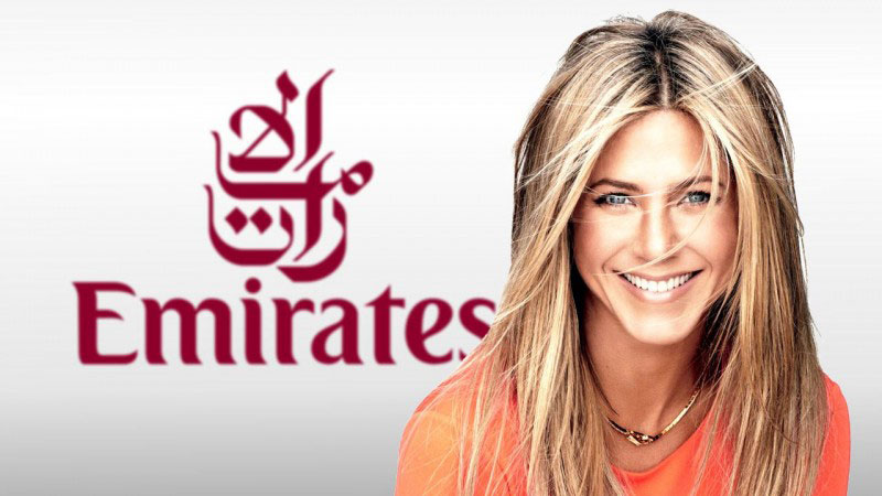 Jennifer Aniston se fait un nouvel ami à bord d’Emirates
