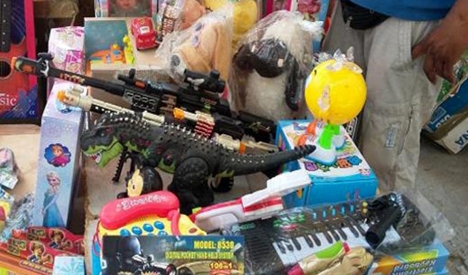 Aïd El Fitr : mise en garde contre les jouets vendus dans le commerce informel