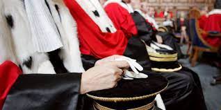 Tunisie: Suspension de trois magistrats