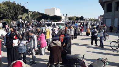 Kairouan: C'est la pagaille devant les bureaux des « Omdas » 