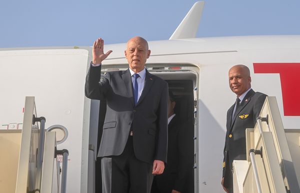 Kaïs Saïed s'envole pour Rome en vue de participer à la conférence internationale "Migration et Développement"