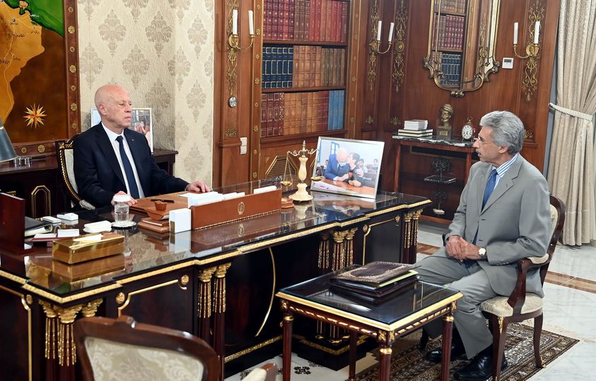  Kaïs Saïed au ministre de l’Economie : La Tunisie ne sera soumise à aucun diktat extérieur