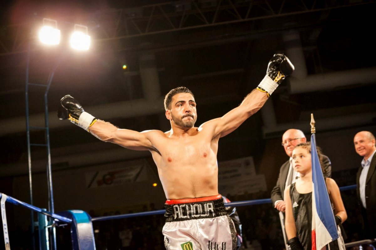 Le boxeur Karim Achour suspendu deux ans