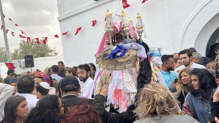 Polémique sur la représentativité du gouvernement au Pèlerinage juif de Djerba