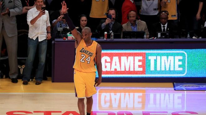 Mort de la légende de Basketball Kobe Bryant dans un accident d'hélicoptère