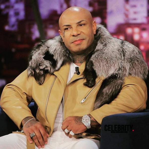 Coronavirus:Le rappeur K2Rhym fait don d'équipements aux hôpitaux tunisiens