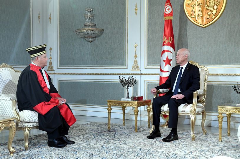 Kaïs Saïed reçoit le président du conseil supérieur provisoire de l’ordre judiciaire