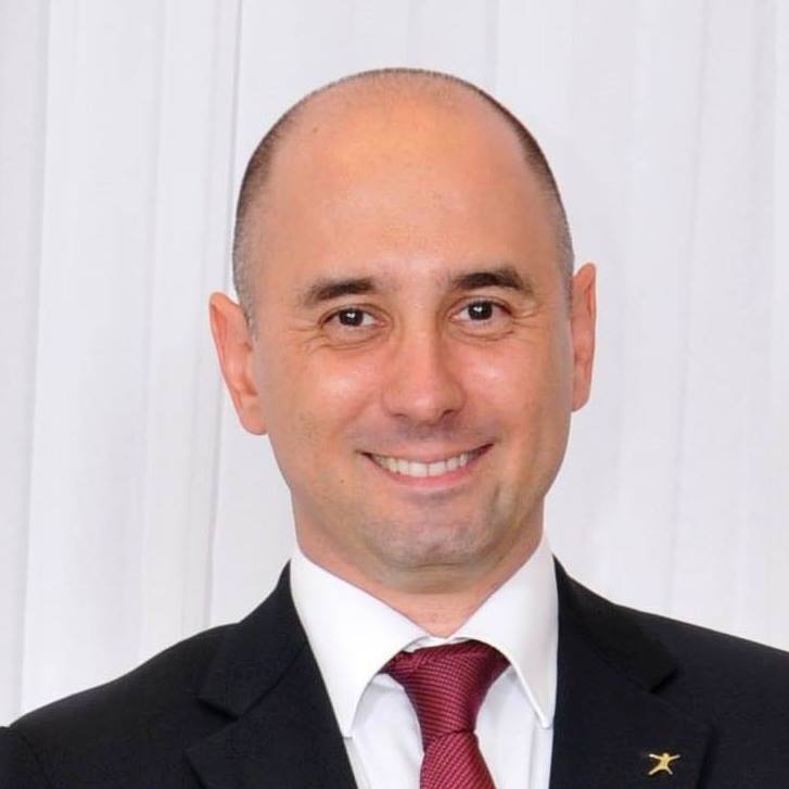  Attentat de Sousse: La réaction d'un conseiller consulaire français suscite la polémique sur la Toile 