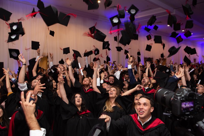 Cérémonie de remise des diplômes aux étudiants de l’Université SMU
