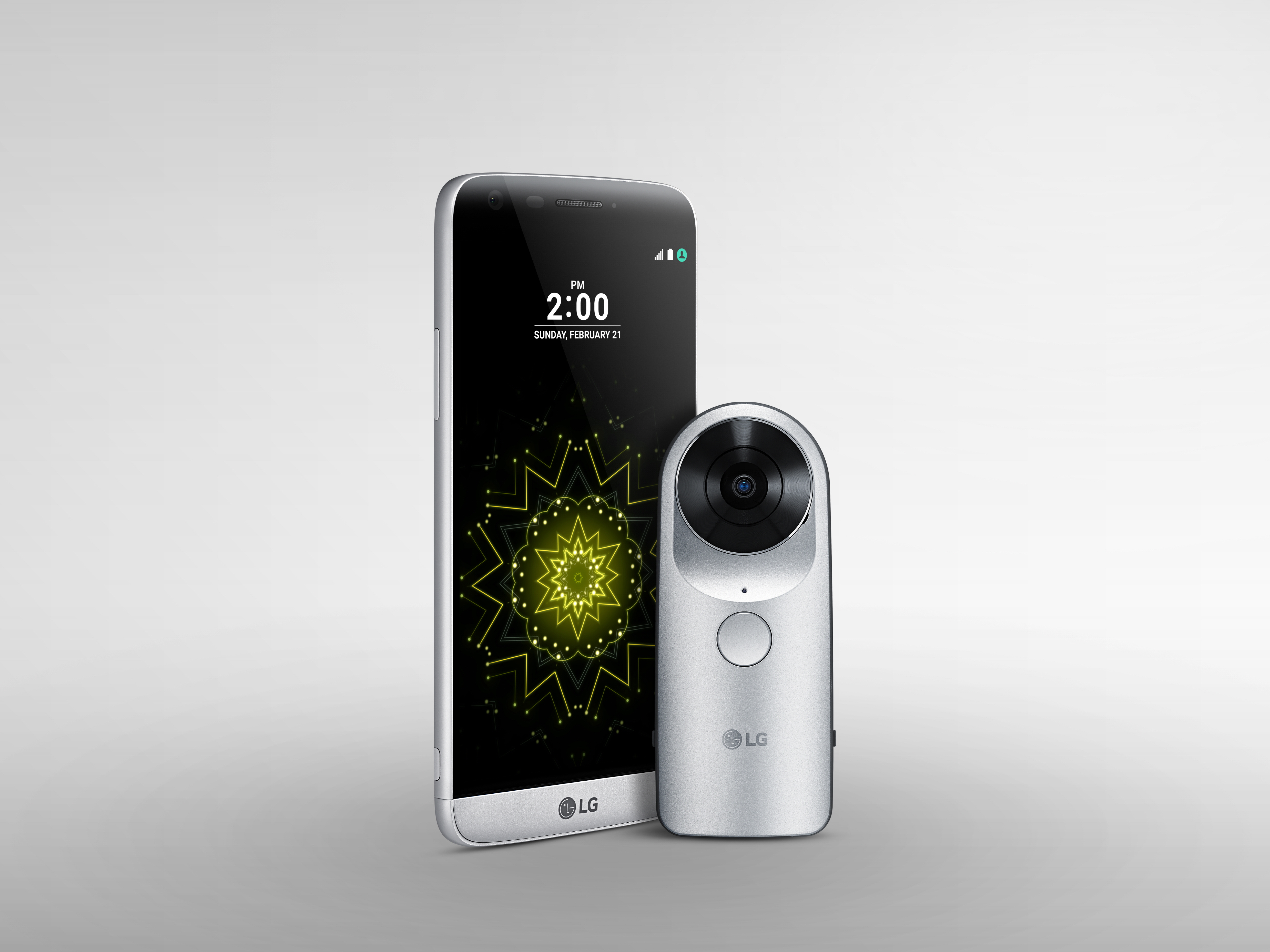 Avec LG 360 CAM et GOOGLE STREET VIEW, partagez et profitez de contenus 360 degrés