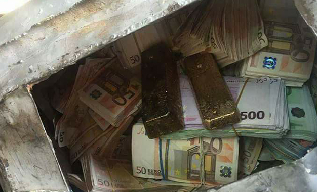 La douane saisit 66 kg d'or à bord d'une voiture libyenne