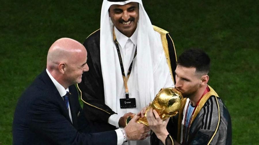 Lionel Messi: Le nouveau Pape Argentin !