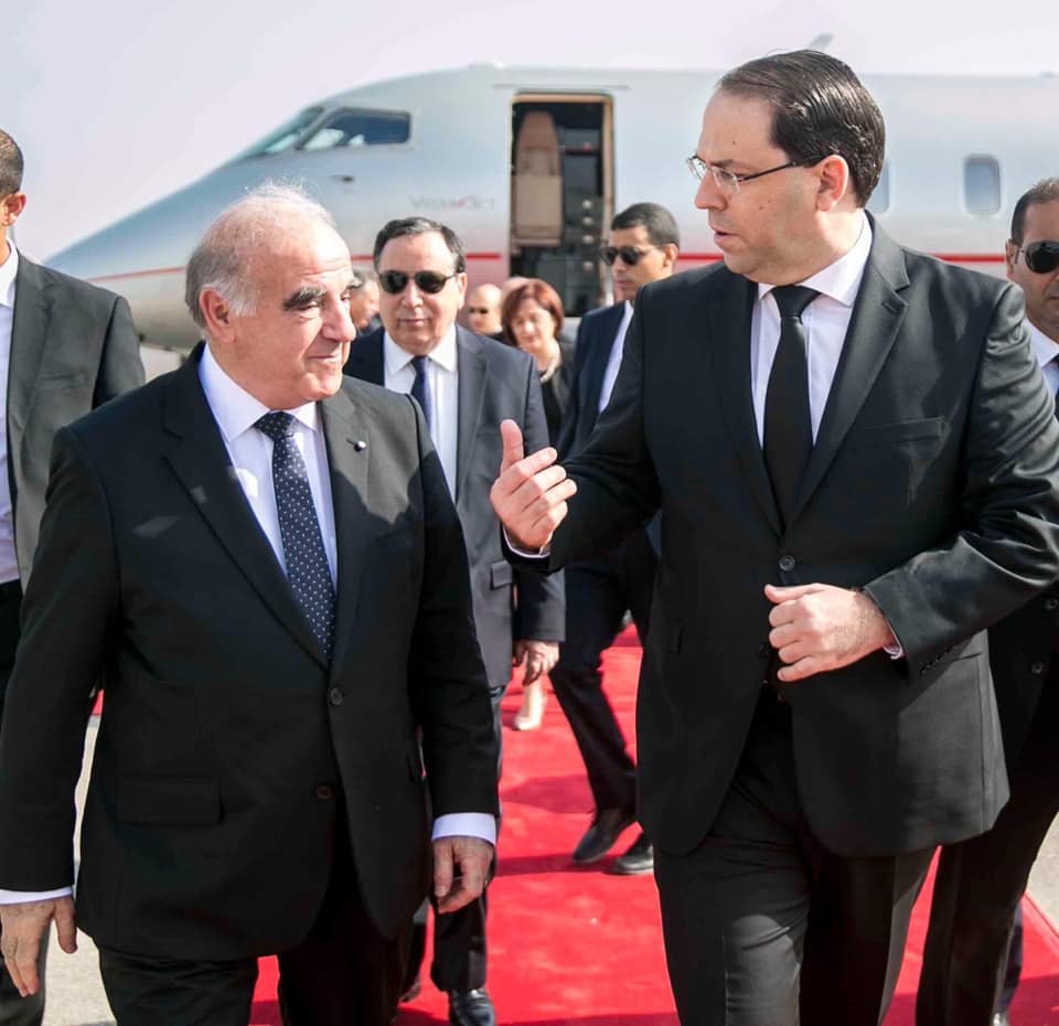 Funérailles de BCE : Chahed reçoit le président maltais à l'aéroport