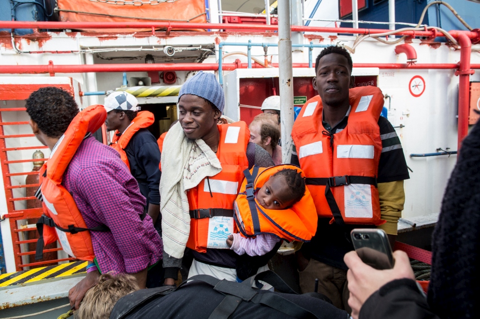 Le HCR se félicite du débarquement à Malte des 49 réfugiés et migrants secourus en mer