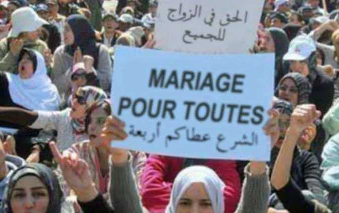 Manifestation pour la légalisation de la polygamie, un fake ?