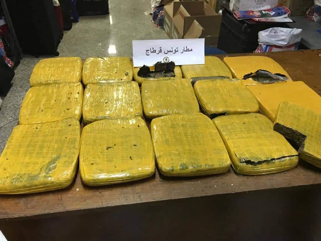 Saisie de 4kg de marijuana à l’Aéroport de Tunis Carthage