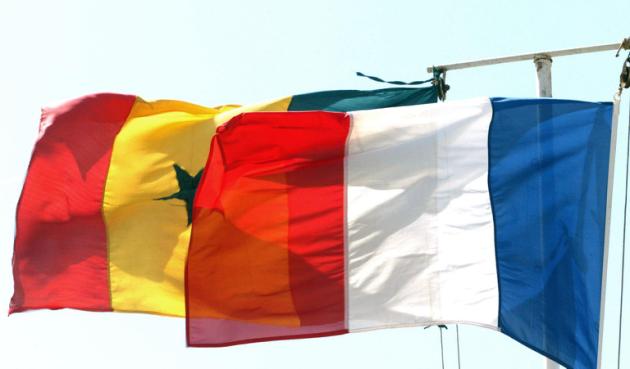 Ivre mort, le consul général sénégalais à Marseille s'exhibe nu