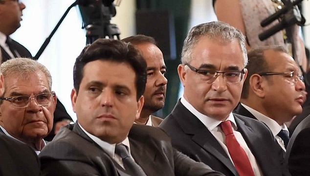 Nouveau rassemblement centriste, le « Front du salut » est né