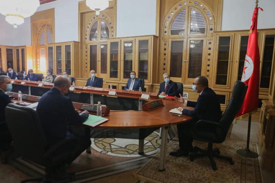 Mechichi ordonne la réouverture du poste frontalier de Ras Jedir