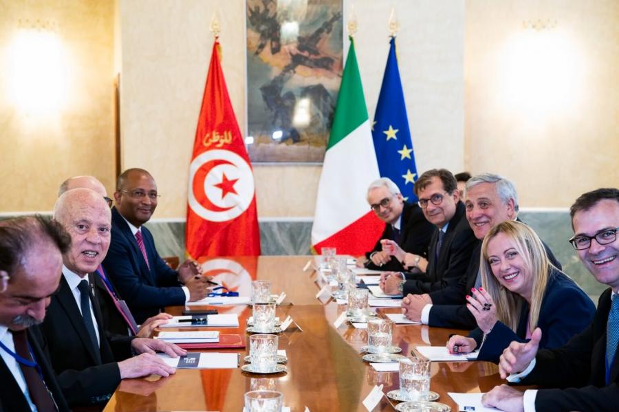 Meloni « Aujourd’hui nous inaugurons un dialogue entre égaux »