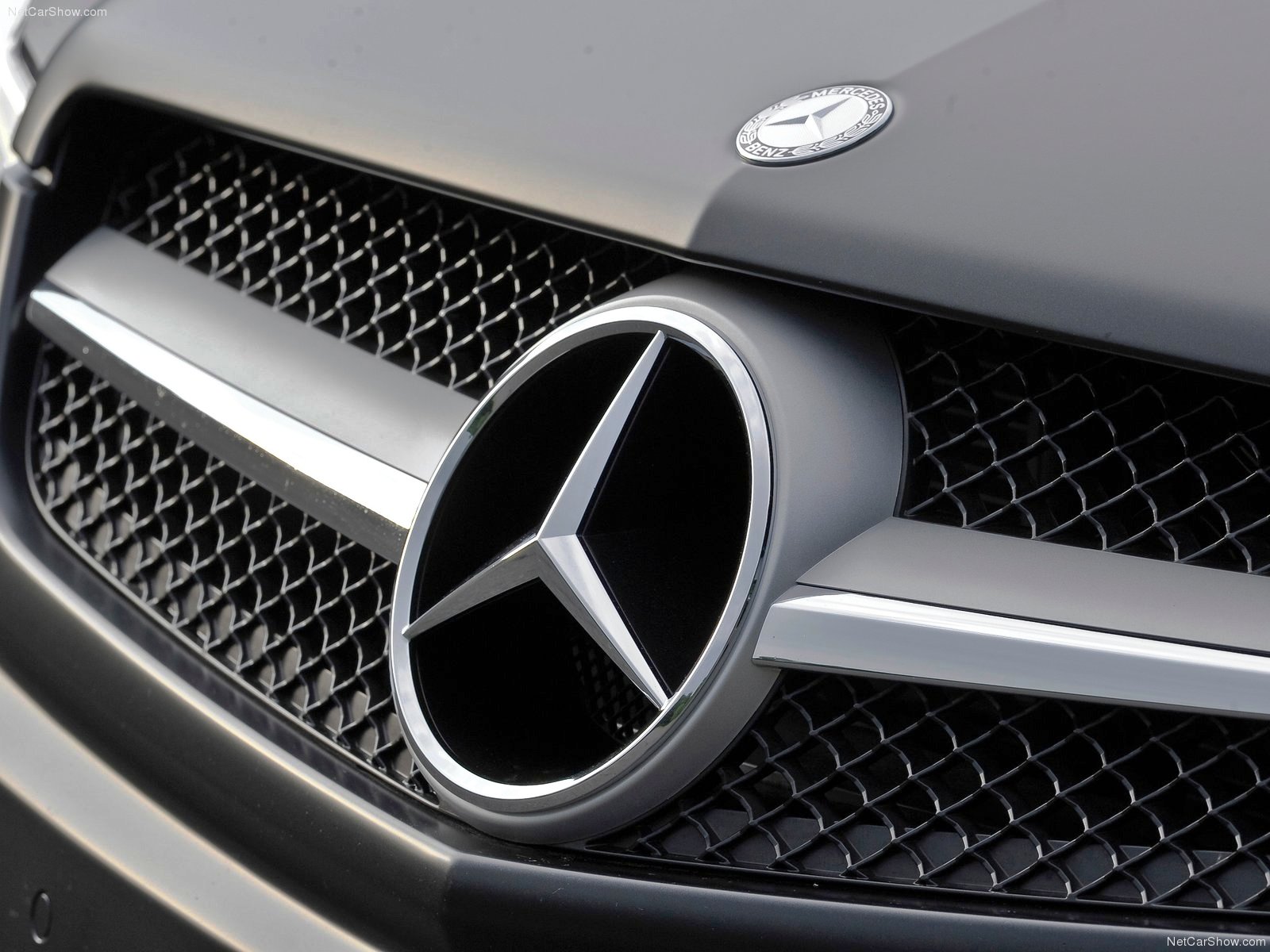 Le constructeur allemand Mercedes signe son retour en Tunisie