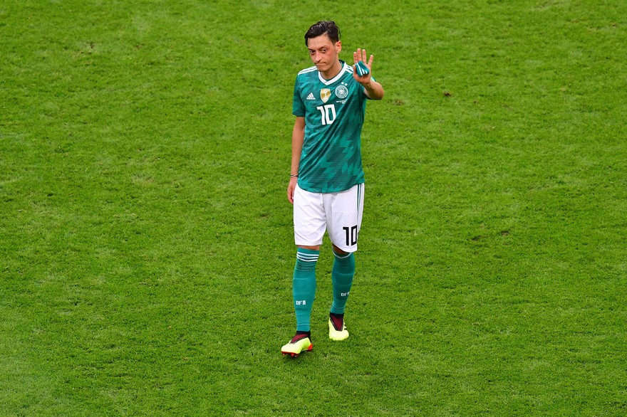 Victime de racisme, Mesut Özil met fin à sa carrière internationale