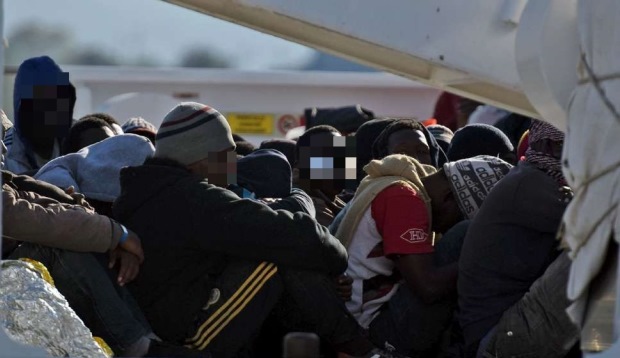L'ONU évacue des migrants et réfugiés africains vers le Niger