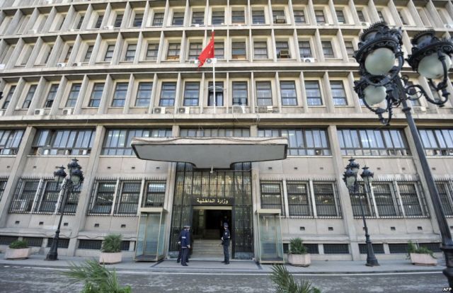 14 janvier: Le ministère de l'Intérieur appelle à manifester pacifiquement