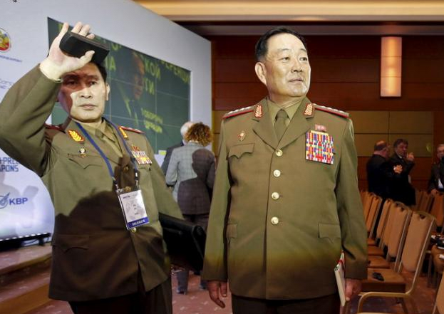  Le Président nord-coréen tue son ministre de la Défense 