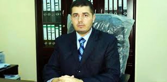 Le ministre par qui les scandales arrivent !