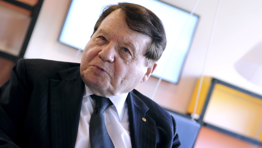 Luc Montagnier lâche une bombe: "Le virus sort du laboratoire et non du marché de Wuhan"