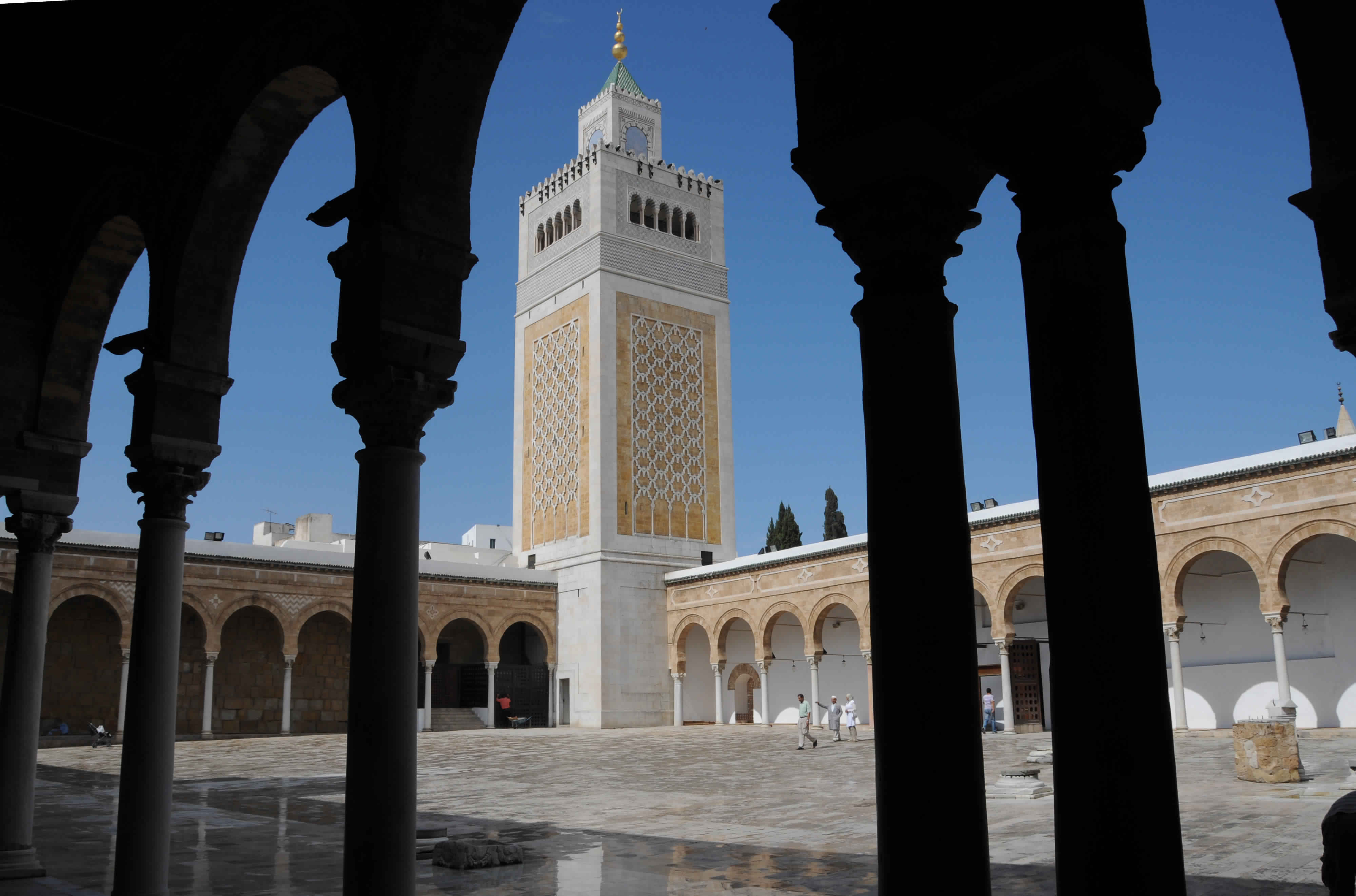   Mosquée de la Zitouna: Un nouvel imam pour le prêche du vendredi