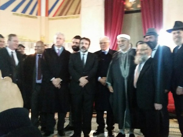 Commémoration de la mort de Yoav Hattab: Abdelfattah Mourou présent à la synagogue de Tunis