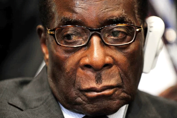 Zimbabwe : liesse dans les rues de Harare après la démission de Robert Mugabe