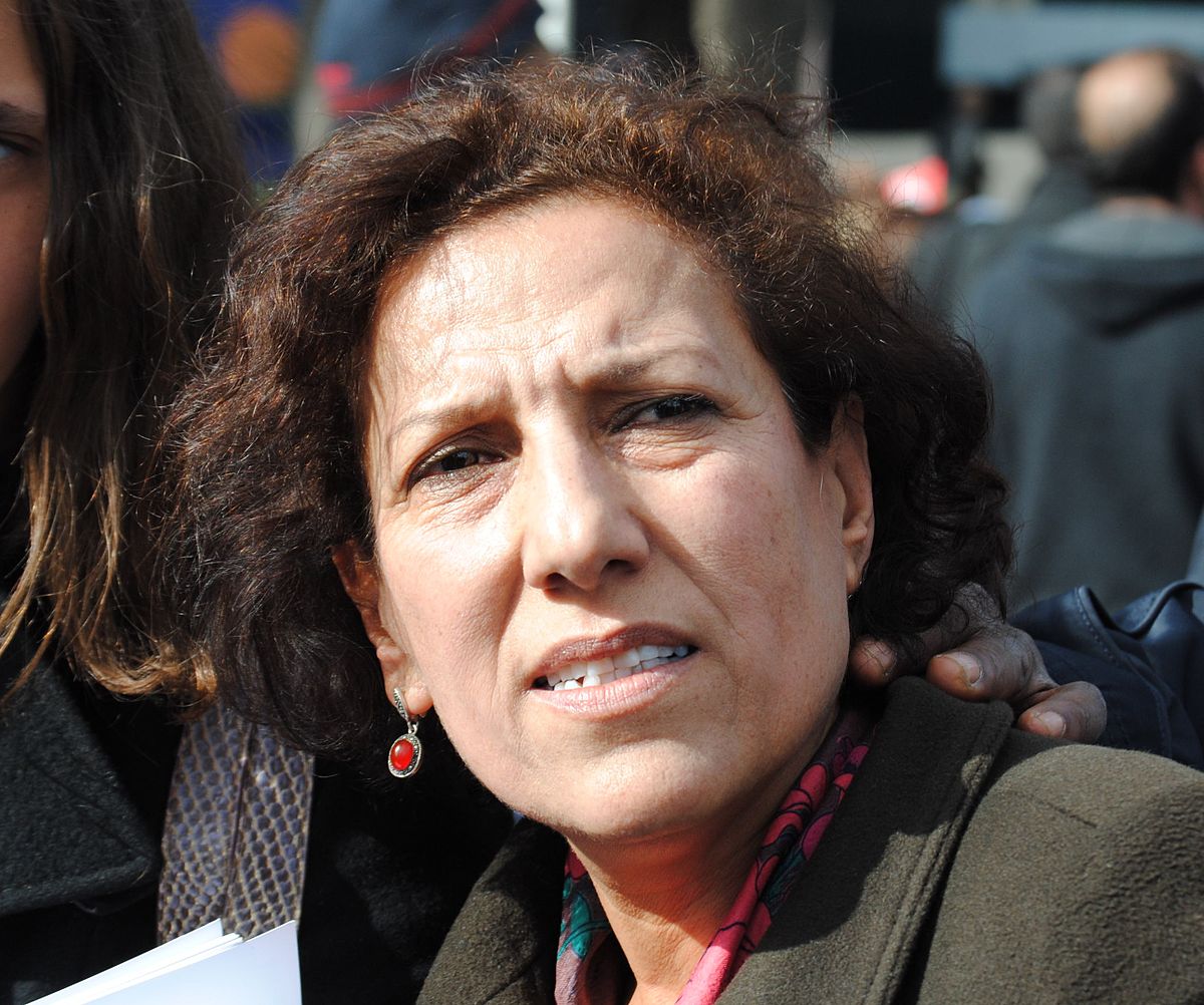La militante Radhia Nasraoui hospitalisée à l'hôpital militaire de Tunis