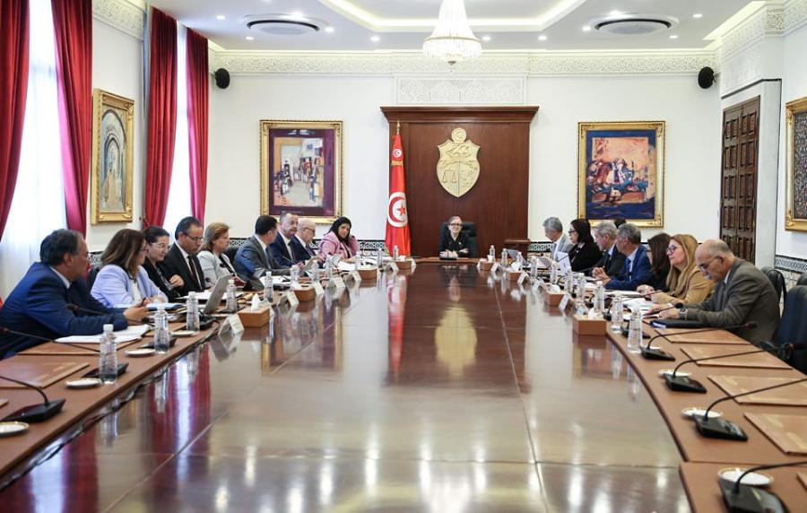 Poursuite de l'examen du dossier de la révision du code des changes