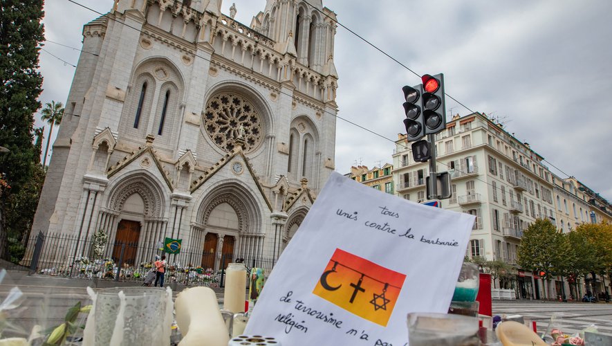 Attentat de Nice: Un mineur de Seine-Saint-Denis interpellé, 4 autres individus gardés à vue
