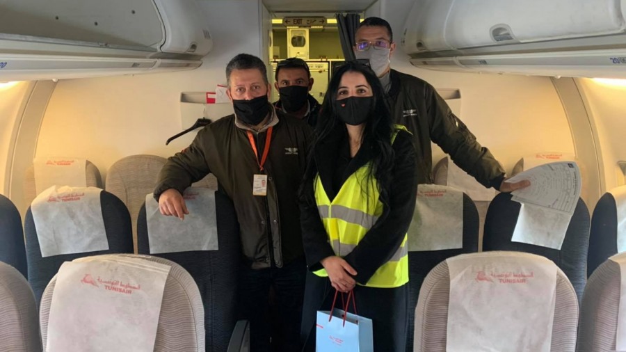 Olfa Hamdi: "Je suis avec des techniciens en train de réparer le 4 ème avion en 10 jours"